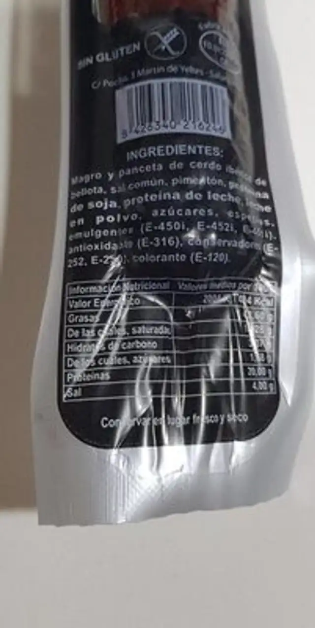 Chorizo de bellota ibérico extra nutrition facts table