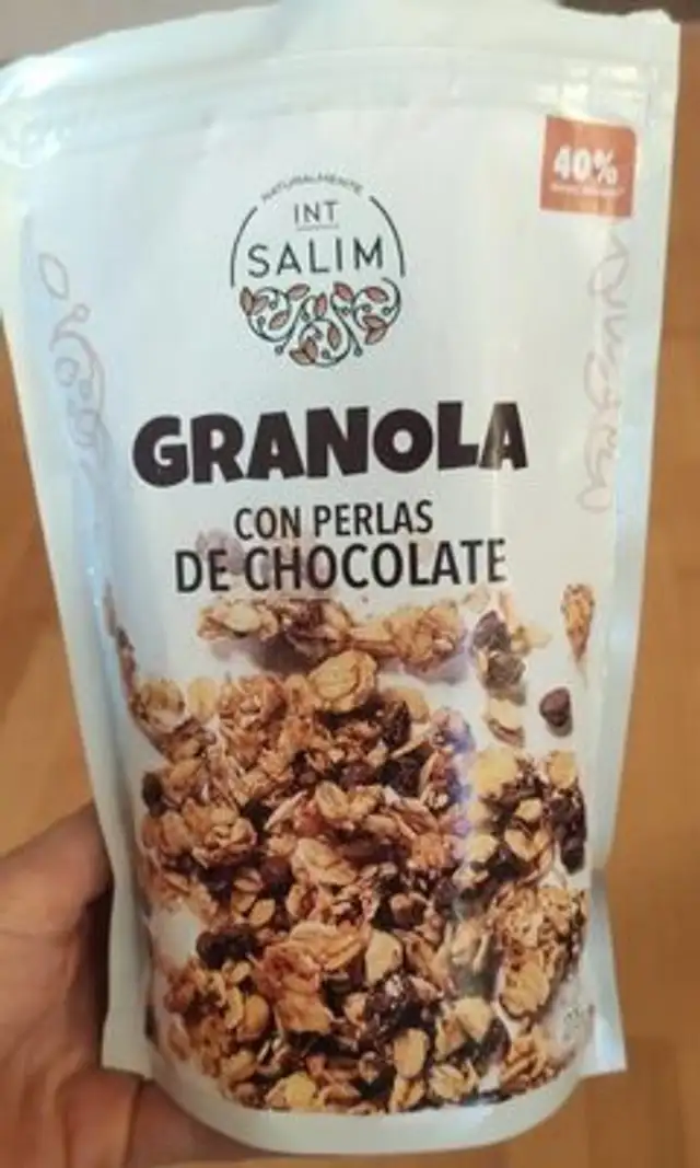 Granola con perlas dechocolate