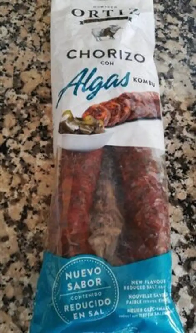 Chorizo con kombu