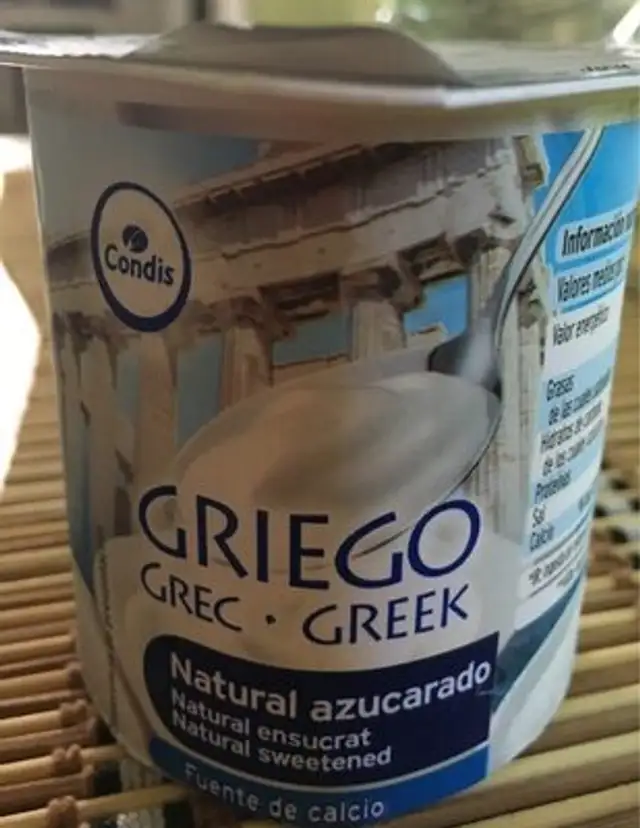 Yogurt Griego Condis front packaging