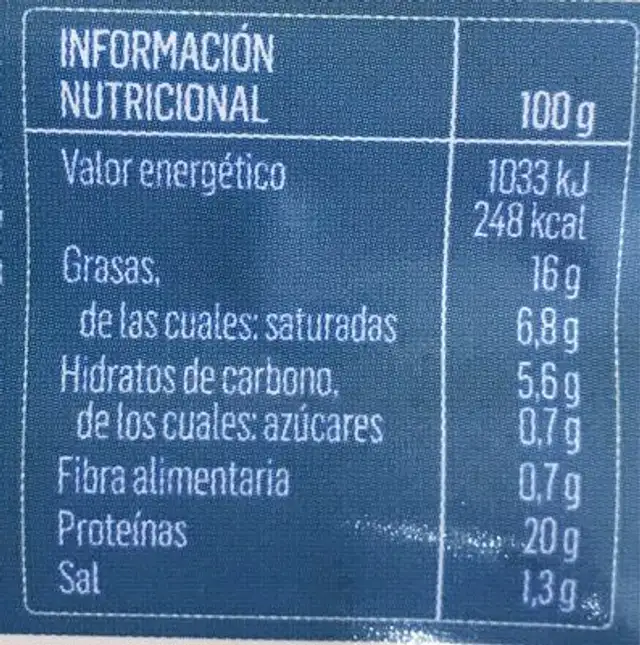 Salchichas de Frankfurt de Tofu Tres Quesos nutrition facts table