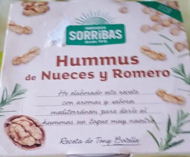 Hummus de Nueces y Romero