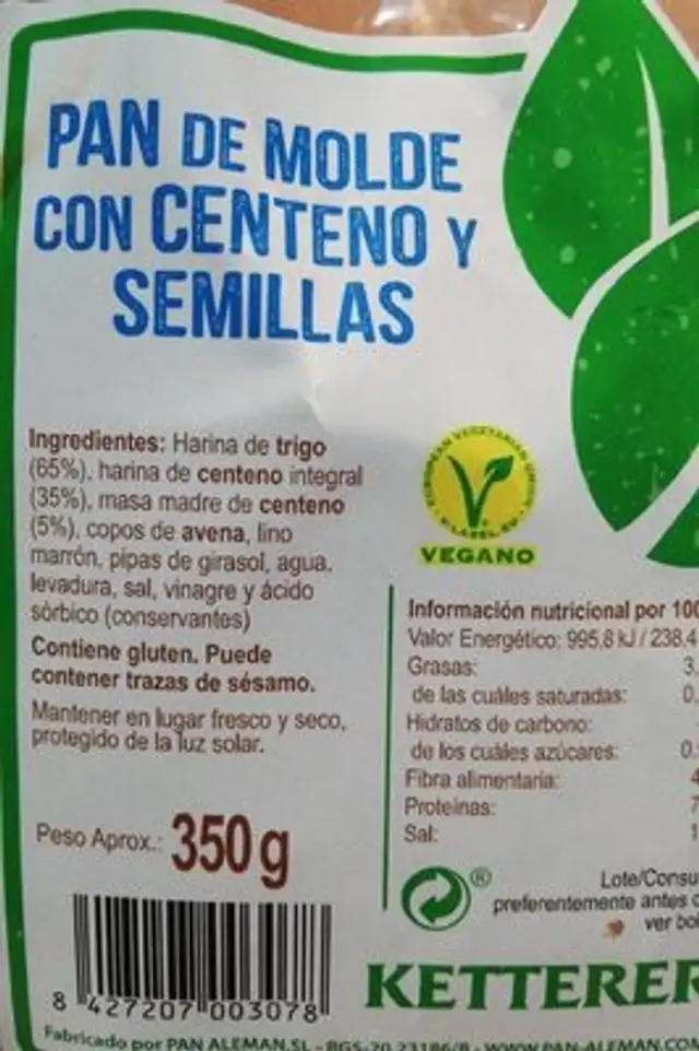 Pan de molde con centeno y semillas
