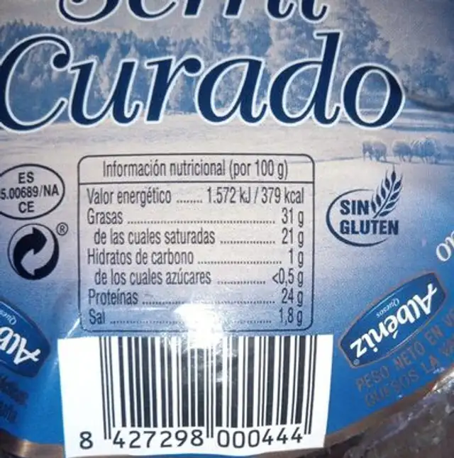 Queso semi curado nutrition facts table