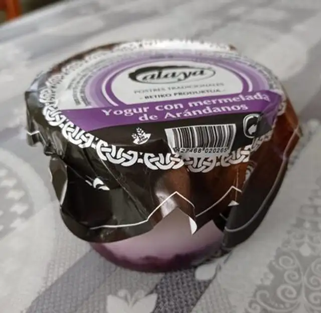 Yogur con mermelada de Arándanos