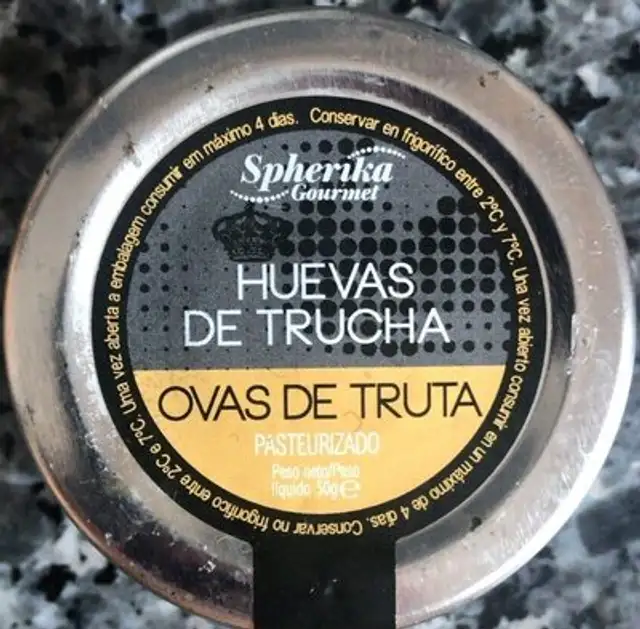 Huevas de trucha