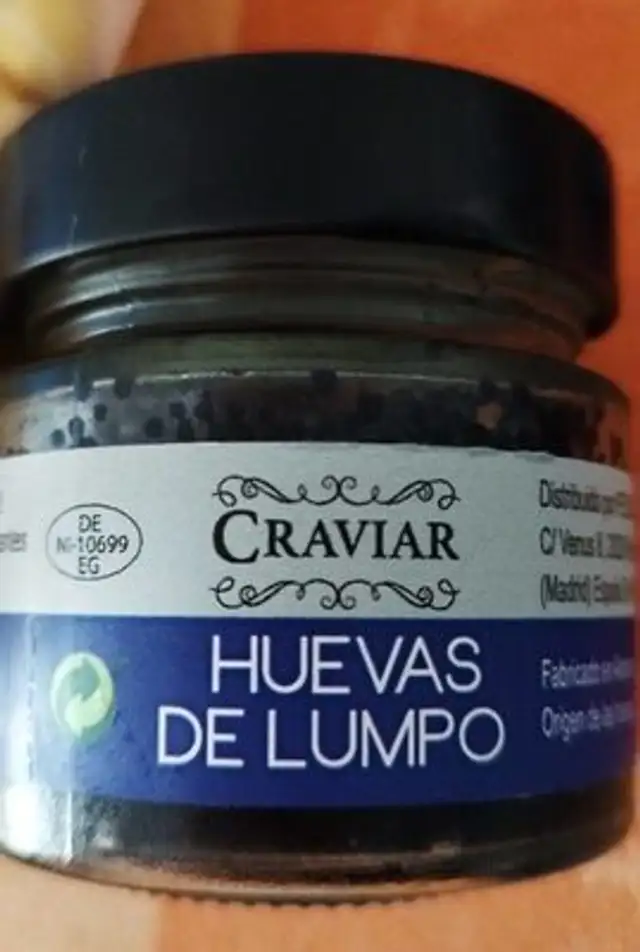 Huevas de lumpo
