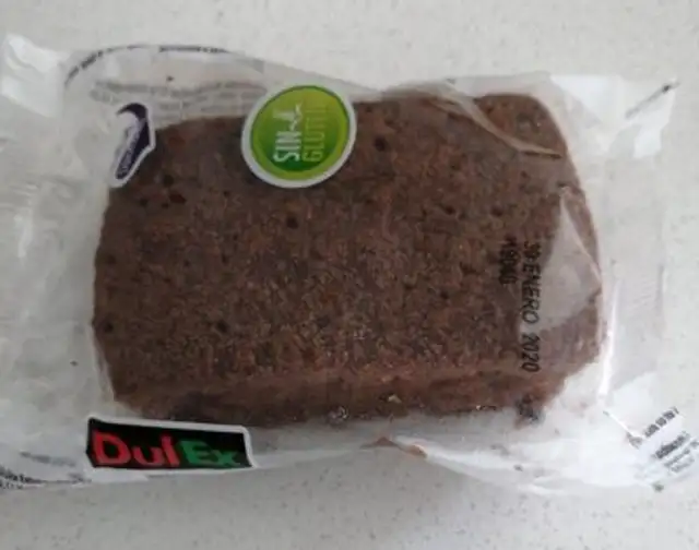 Bizcocho de chocolate sin lactosa sin gluten