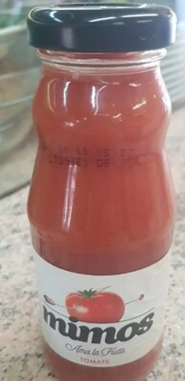 Zumo tomate