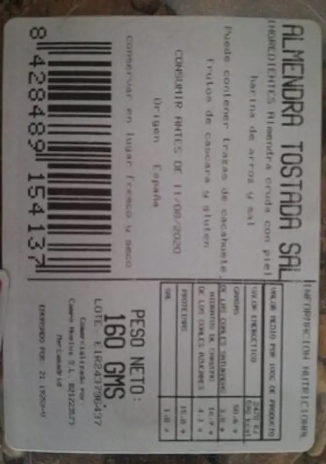 Almendra tostada Sal nutrition facts table