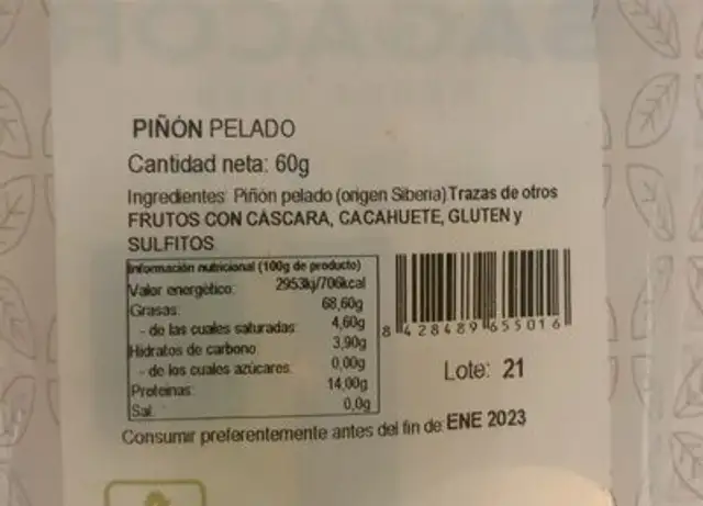 Piñones nutrition facts table