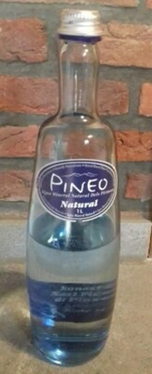 Pineo water