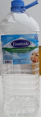 Agua mineral natural