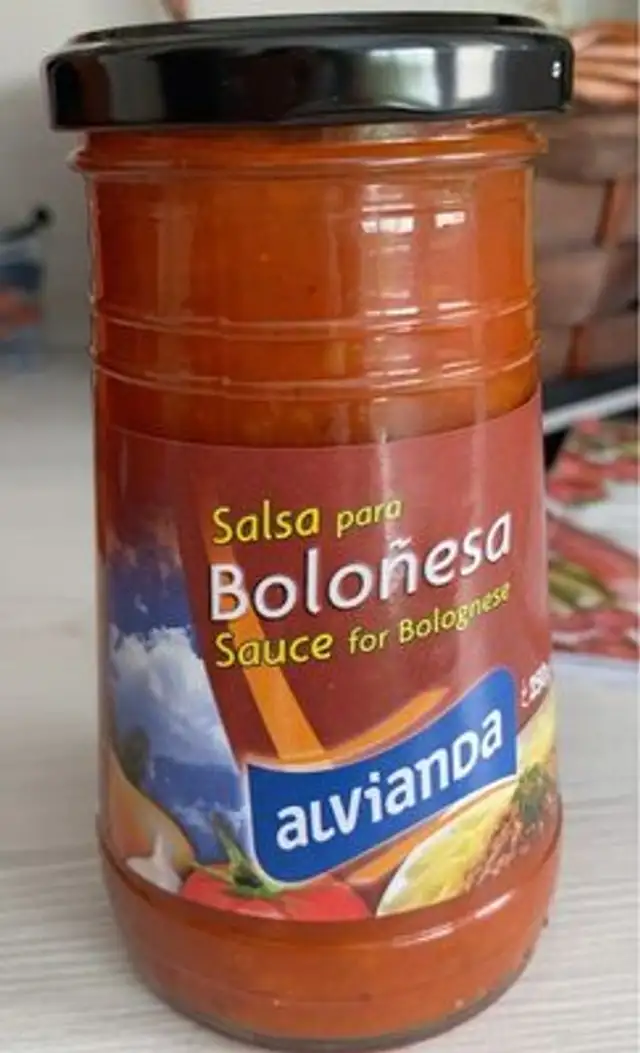 Salda pata boloñesa