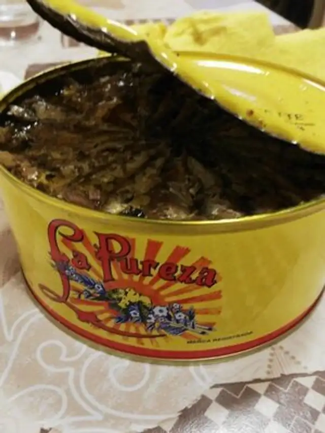 Sardinas en aceite