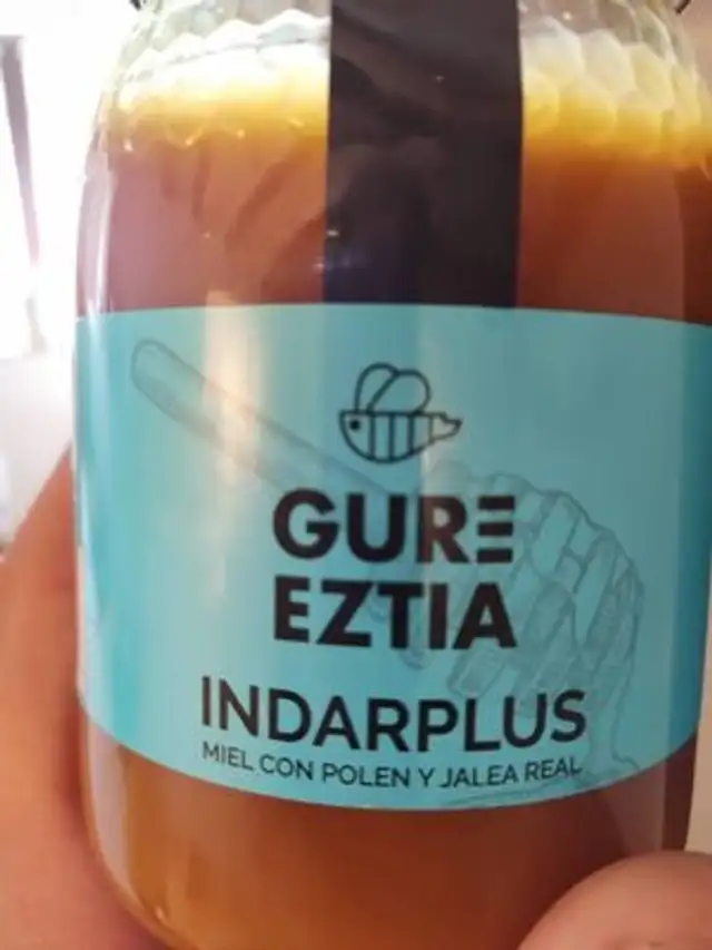 Miel con polen y jalea real