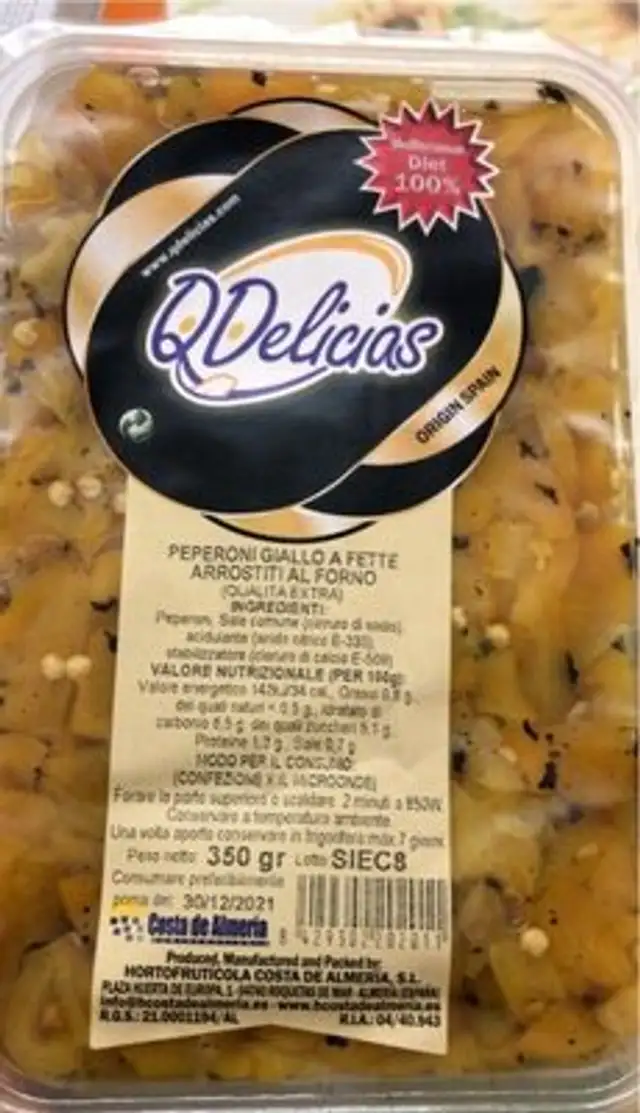 Peperoni giallo a fette cotti al forno