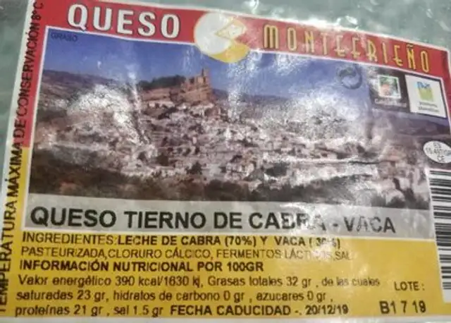 Queso tierno de cabra-vaca