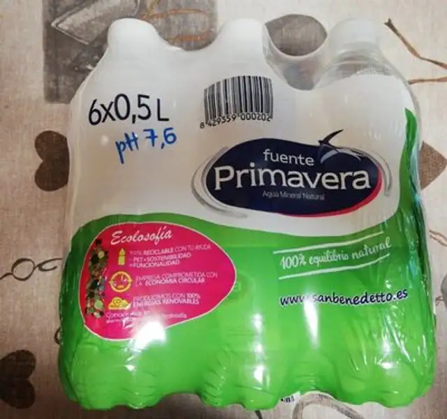 Agua mineral