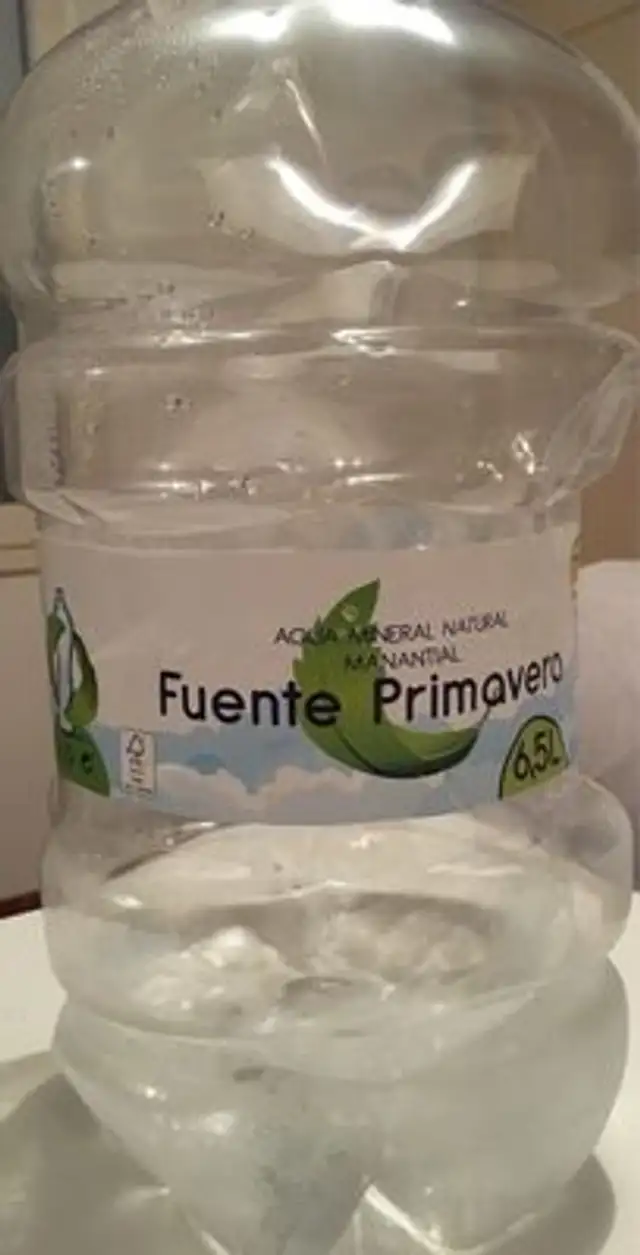 Eau mineral naturel