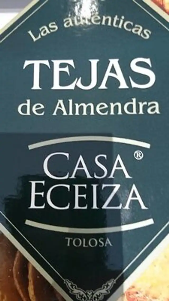 TEJAS DE ALMENDRA