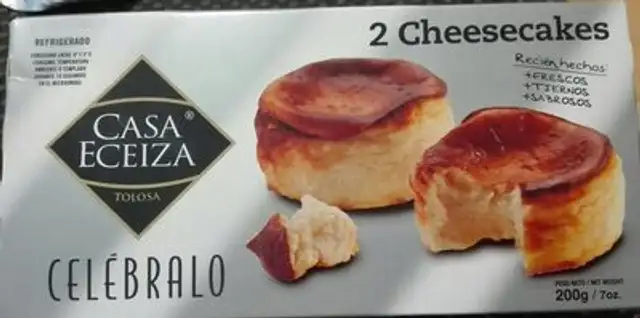 2 Cheesecakes front packaging