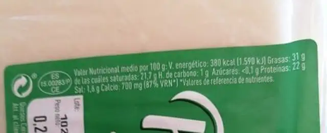 Queso vaca y oveja nutrition facts table