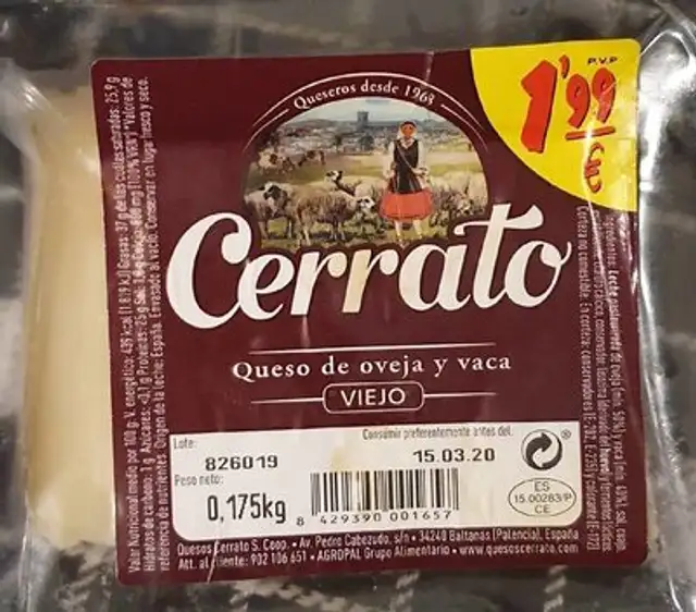 Queso de oveja y vaca viejo