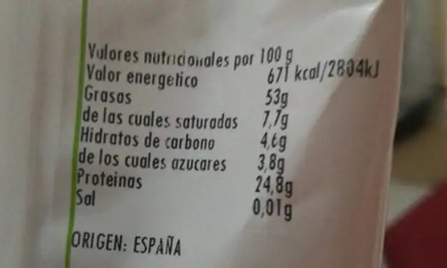 Frutos secos nutrition facts table