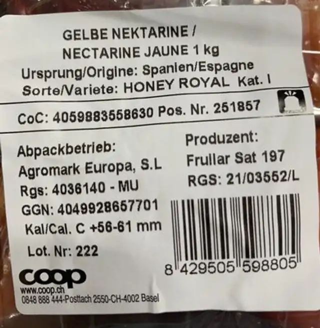 Nectarine jaune