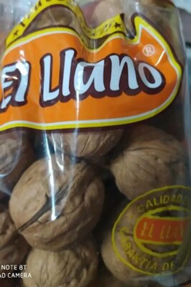 Nueces con cascara