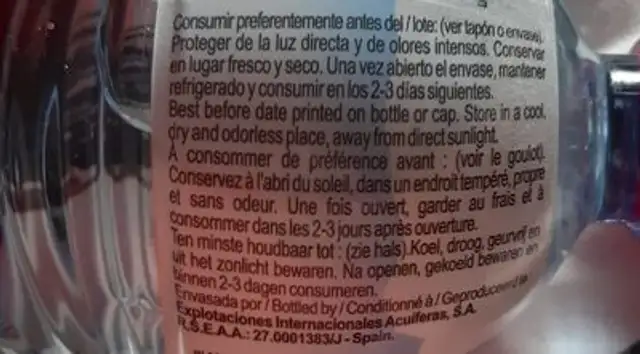Agua mineral natural nutrition facts table