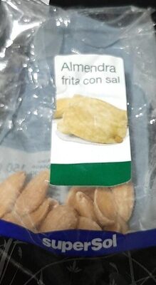 Almendra frita con sal