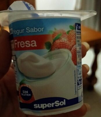 Yogur sabor fresa front packaging