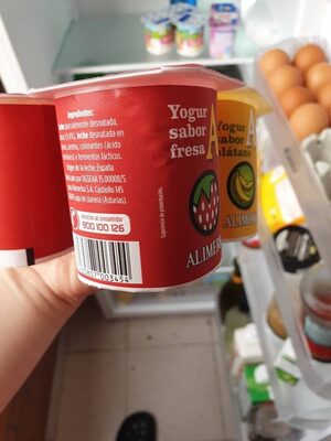 Yogures sabor fresa plátano