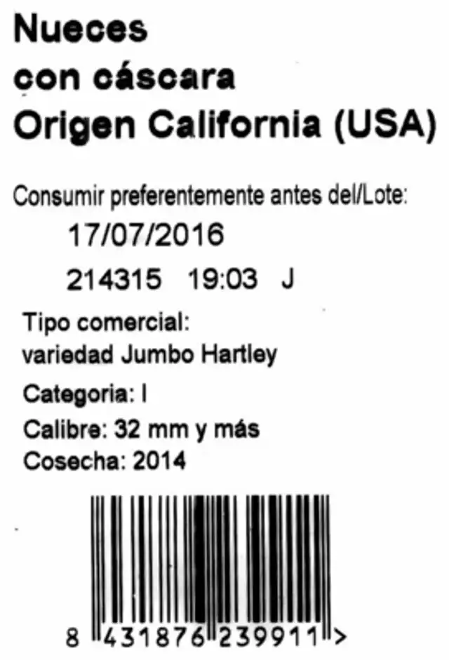 Nueces con cáscara nutrition facts table