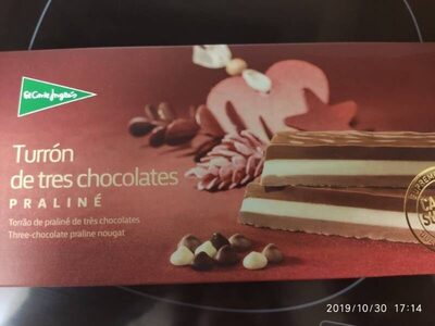 Turrón de tres chocolates praliné
