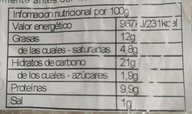 Pizza cuatro quesos nutrition facts table