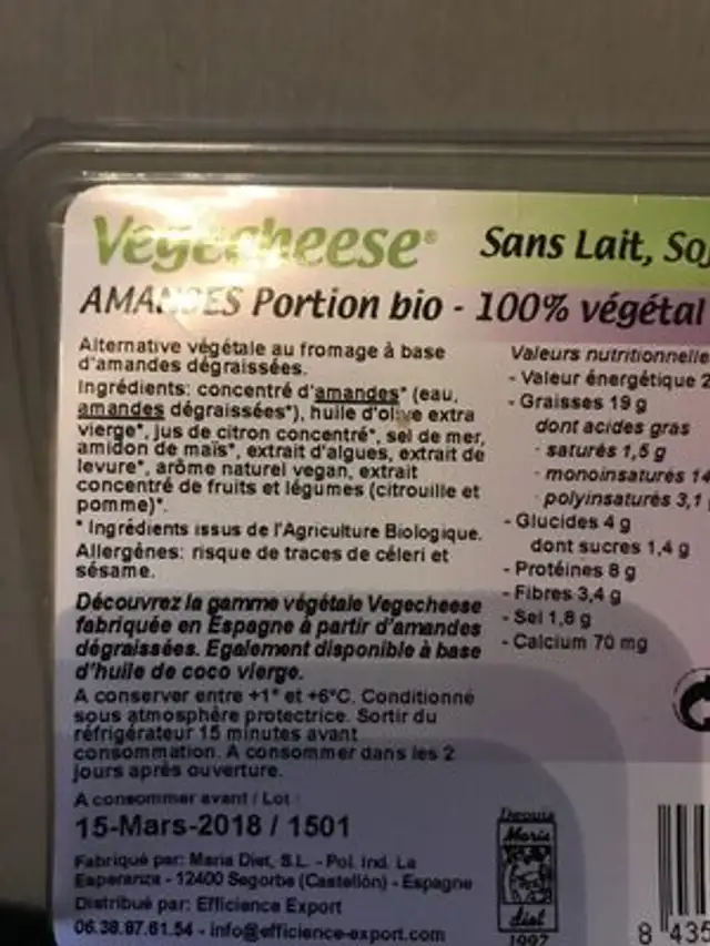 Vegecheese Amande Portion ingredients label