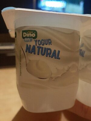 Yogur natural front packaging