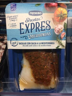 Bacalao con salsa a la mediterránea