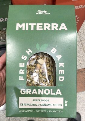 Fresh Baked Granola espirulina y cañamo