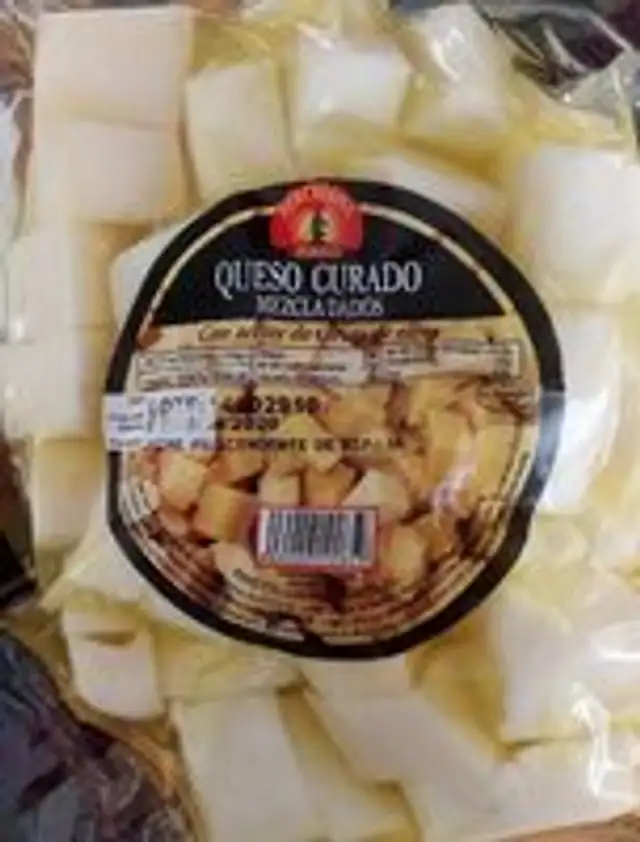 Queso Curado Mezcla Dados
