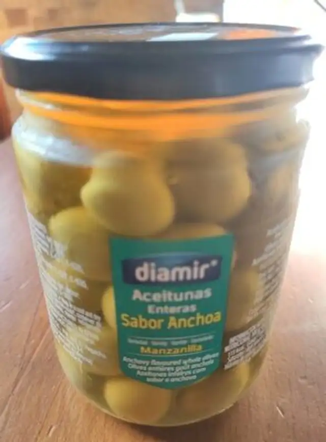 Aceitunas Enteras Sabor Anchoa front packaging