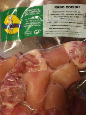 Rabo de cerdo cocido