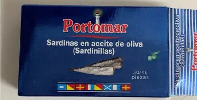 Sardinas en aceite de oliva (sardinillas) front packaging