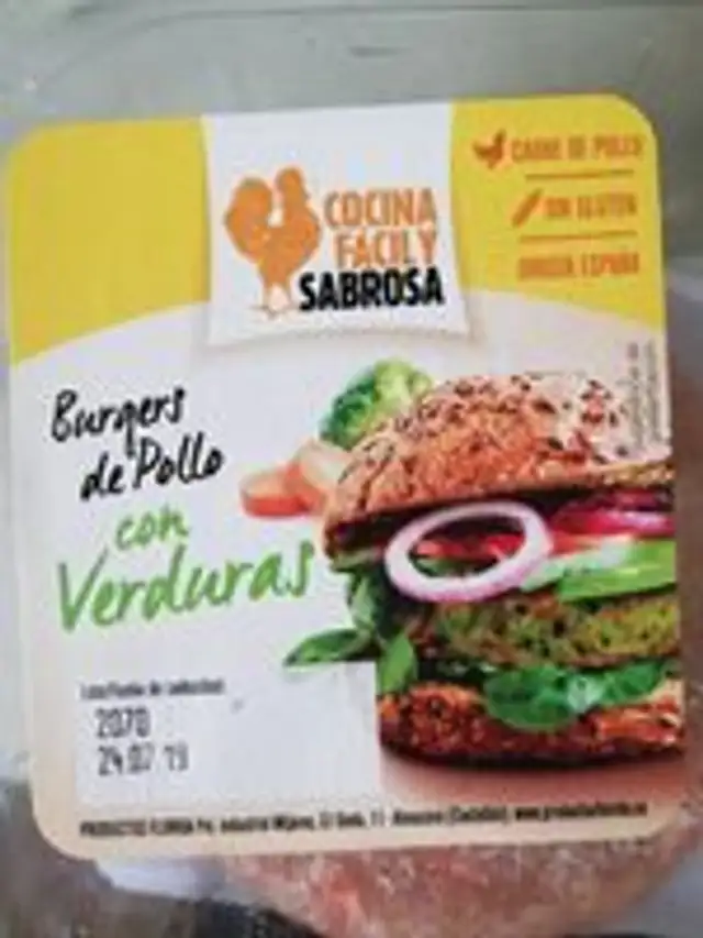 Burgues de pollo con verduras