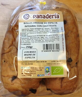 Bollos brioche de espelta integral con chocolate