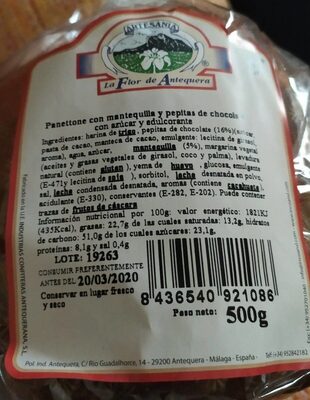 Panettone con mantequilla