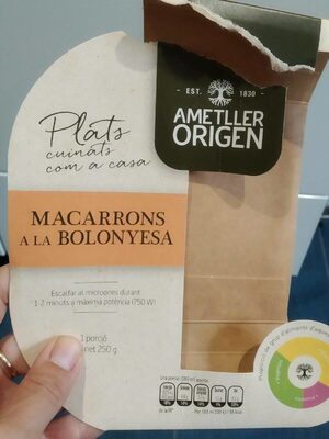 Macarrons a la bolonyesa